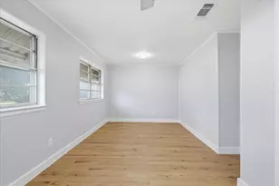 2202 E Mitchell St, Arlington, TX 76010 - Photo 22