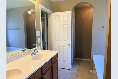1100 Linden Drive, Burleson, TX 76028 - Photo 16