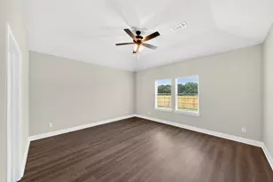 260 Brent Ln, Greenville, TX 75402 - Photo 20