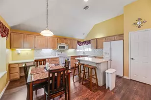 2017 Spring Mills Rd, Mesquite, TX 75181 - Photo 8