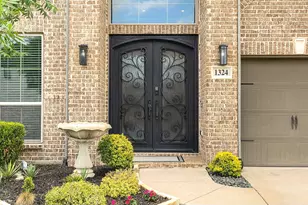 1324 Daisy Corner Dr, Celina, TX 75078 - Photo 2