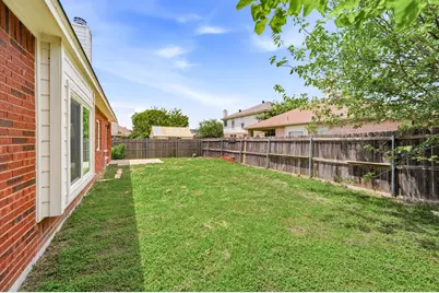 10621 Cloisters Drive, Fort Worth, TX 76131 - Photo 26