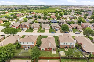 10621 Cloisters Dr, Fort Worth, TX 76131 - Photo 32
