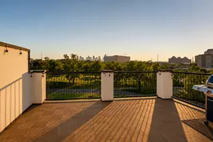 2114 Wenge Ln, Dallas, TX 75219 - Photo 24