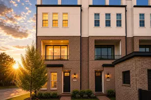 2114 Wenge Ln, Dallas, TX 75219 - Photo 1