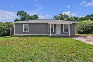 1500 Langston St, Fort Worth, TX 76105 - Photo 2