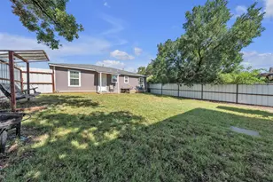 1500 Langston St, Fort Worth, TX 76105 - Photo 10