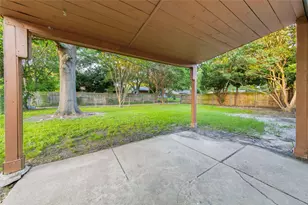 5202 Longhorn Trail, Garland, TX 75043 - Photo 10