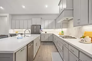 996 Myers Park Trail, Roanoke, TX 76262 - Photo 12