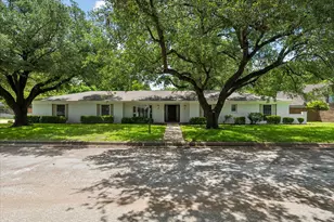 4113 Ridglea Country Club Dr, Fort Worth, TX 76126 - Photo 1