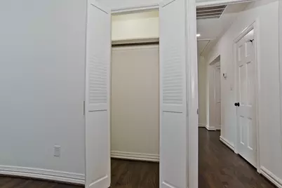 1835 Cedar Crest Boulevard, Dallas, TX 75203 - Photo 16