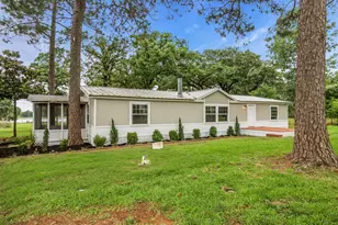 6000 Tranquility Dr, Fort Worth, TX 76140 - Photo 2