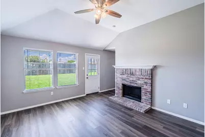 704 Linden Avenue, Wylie, TX 75098 - Photo 2