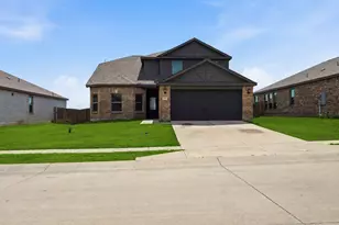 265 Honeysuckle Ln, Princeton, TX 75407 - Photo 2