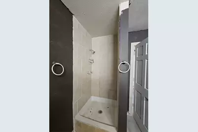 103 N 3rd Avenue, Mansfield, TX 76063 - Photo 6