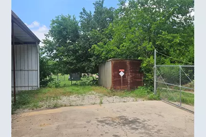 103 N 3rd Avenue, Mansfield, TX 76063 - Photo 10