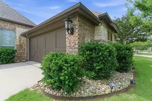 9325 Horsemanship Dr, Fort Worth, TX 76123 - Photo 2