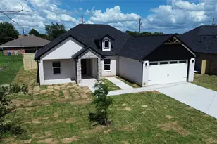 308 Backlash Dr, Gun Barrel City, TX 75156 - Photo 2