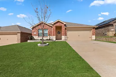 985 Alton Drive, Aubrey, TX 76227 - Photo 2