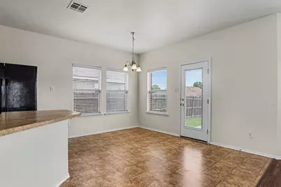 4000 Freedom Street, Heartland, TX 75126 - Photo 8