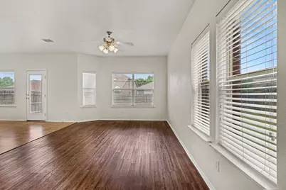 4000 Freedom Street, Heartland, TX 75126 - Photo 4