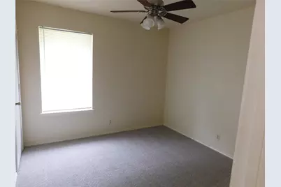 304 Joshua Street, Denton, TX 76209 - Photo 8