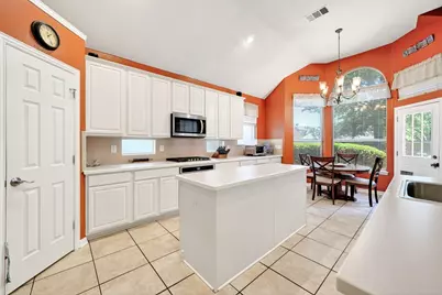 9217 Royal Burgess Drive, Rowlett, TX 75089 - Photo 6