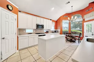 9217 Royal Burgess Dr, Rowlett, TX 75089 - Photo 6