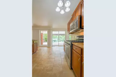 2708 Cedar Point Drive, Waco, TX 76710 - Photo 14