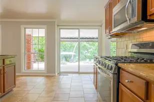 2708 Cedar Point Dr, Waco, TX 76710 - Photo 14