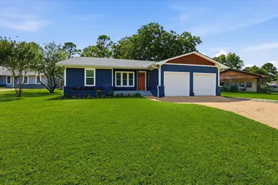 401 W Hillcrest Street, Keene, TX 76059 - Photo 2