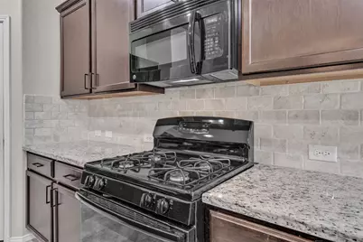 381 Coral Vine Lane, Burleson, TX 76028 - Photo 14