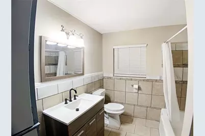3921 Avenue H, Fort Worth, TX 76105 - Photo 14