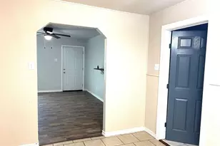 3921 Avenue H, Fort Worth, TX 76105 - Photo 8