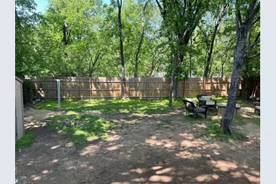 3921 Avenue H, Fort Worth, TX 76105 - Photo 2