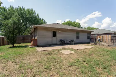 9005 Glen Falls Lane, Denton, TX 76210 - Photo 16