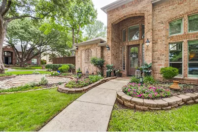5820 Kingsbrook Drive, Plano, TX 75093 - Photo 2