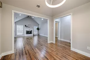 2831 Silverspring Rd, Carrollton, TX 75006 - Photo 12