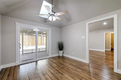 2831 Silverspring Road, Carrollton, TX 75006 - Photo 18