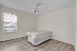 824 Duck Pond Dr, Grand Prairie, TX 75052 - Photo 22