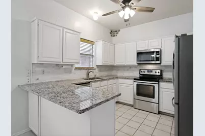 1417 Homestead Lane, Carrollton, TX 75007 - Photo 10