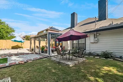 804 Clover Hill Lane, Cedar Hill, TX 75104 - Photo 18