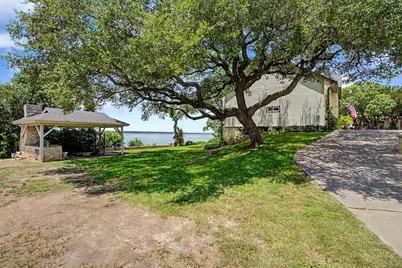 131 Live Oak Drive, Whitney, TX 76692 - Photo 8