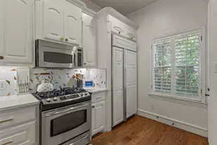 612 Rockingham Dr, Irving, TX 75063 - Photo 10