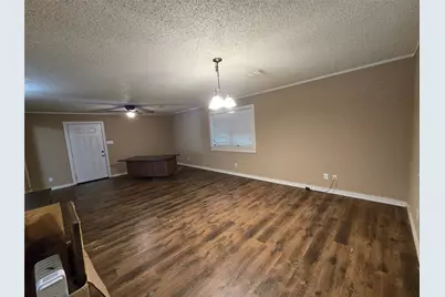 1601 McAnear Street, Cleburne, TX 76033 - Photo 8