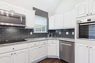 1405 Meadowbrook Dr, McKinney, TX 75069 - Photo 6