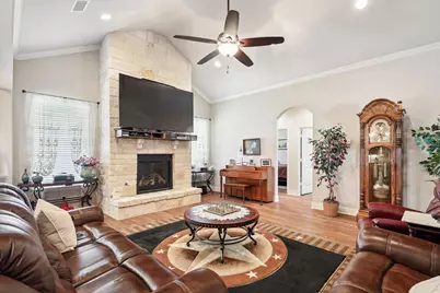 707 Chaparral Road, Sanger, TX 76266 - Photo 10