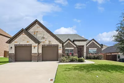 707 Chaparral Road, Sanger, TX 76266 - Photo 2