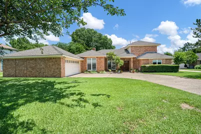 602 Highland Hills Lane, Highland Village, TX 75077 - Photo 1