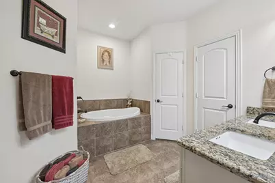 279 Marina Drive, Azle, TX 76020 - Photo 18
